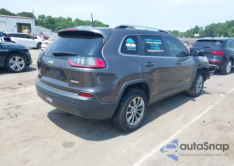 2019 Jeep Cherokee Latitude Plus 4X4 from USA, damaged, VIN 1C4PJMLB8KD319755